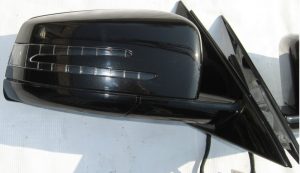 W212 SIDE MIRROR FRAME RH (USED)