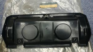 W129 GLOVE COMPARTMENT LID (NEW)