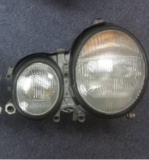 W128 LIGHT UNIT RH (USED)