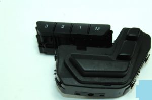 W204 SWITCH FRONT DOOR (USED)