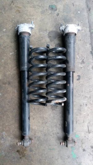 W204 RR ABSORBER (USED)