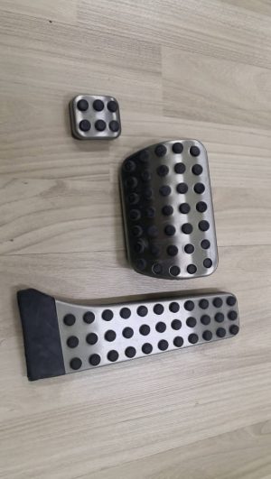 W212 / W204 AMG PEDAL 1 SET (USED)
